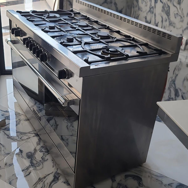 gas cooker installation in restaurant in abu dhabi